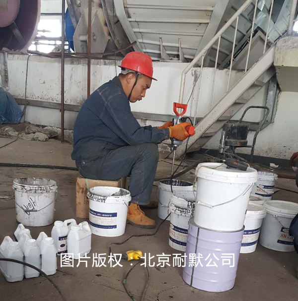 高性能耐酸漆在酸性气田段塞流捕集器上的应用 高性能耐酸漆在酸性气田段塞流捕集器上的应用